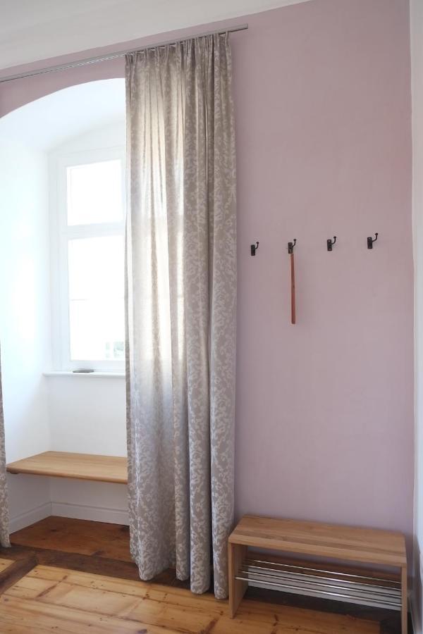 65Qm Wohnung Klosterblick Im Historischen Pfarrhaus Pielenhofen Buitenkant foto